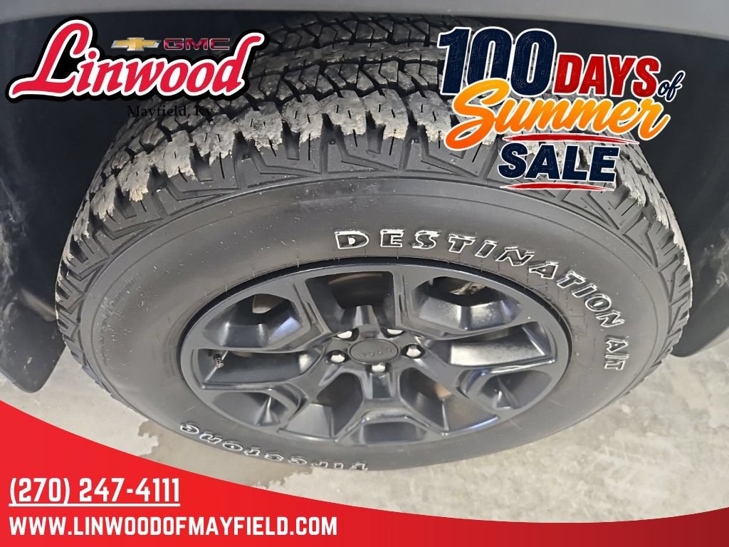 Used 2022 Jeep Cherokee Latitude AWD/4WD image 9