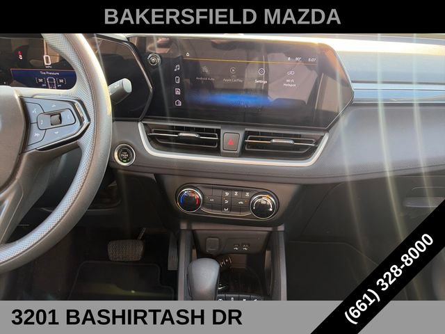 Used 2025 Chevrolet TrailBlazer LS w/ LS Convenience Package FWD image 21