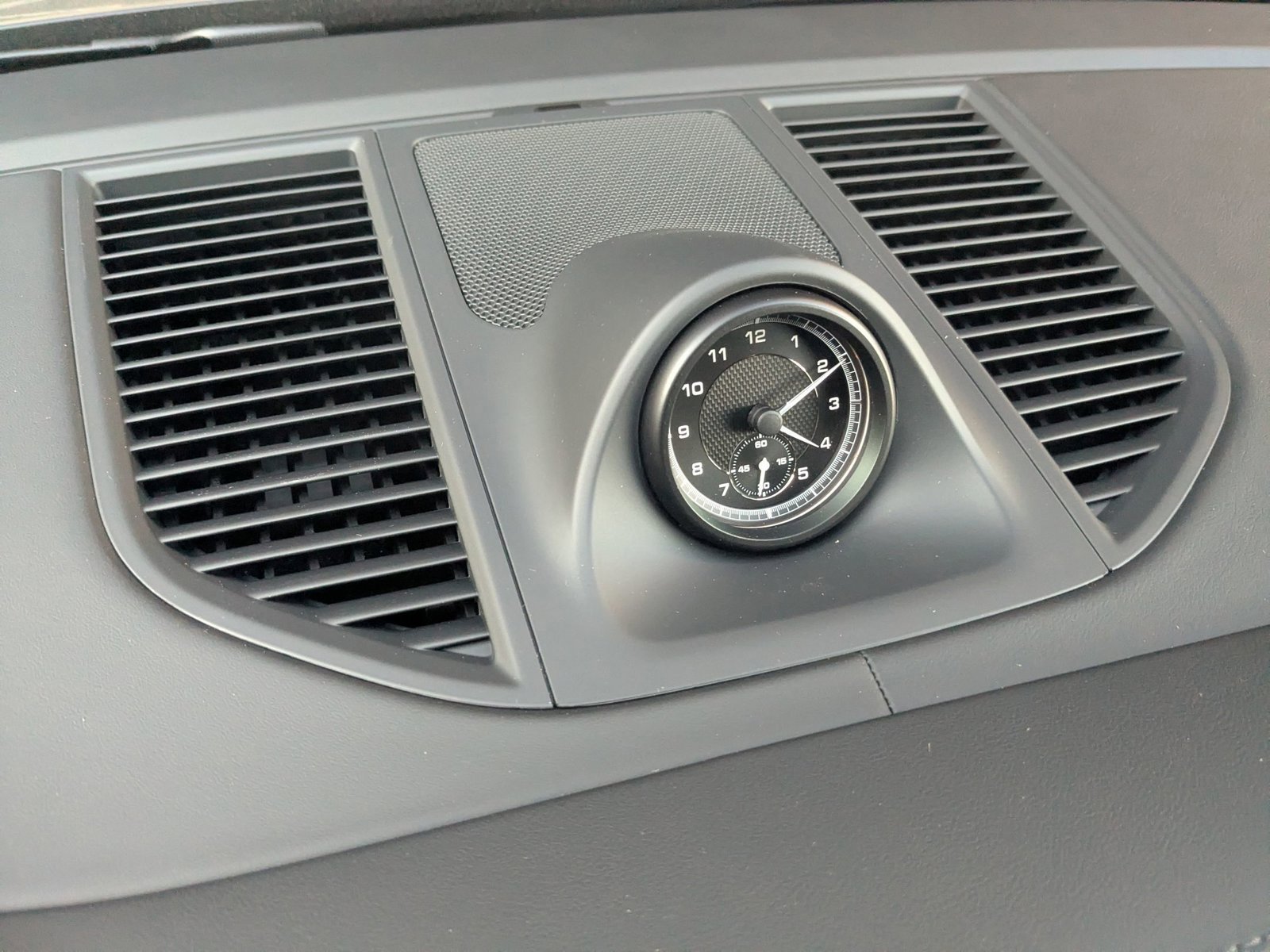 New 2026 Porsche Macan S image 22