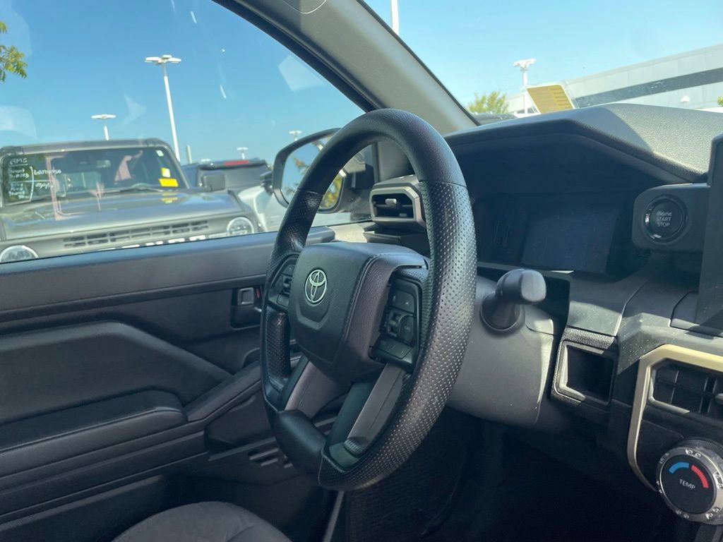 Used 2024 Toyota Tacoma SR AWD/4WD image 29