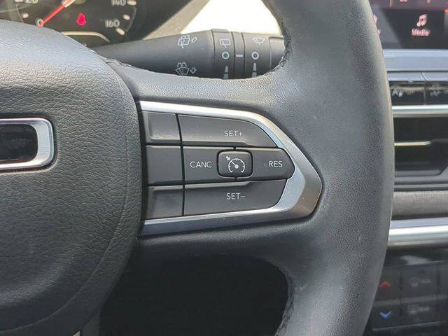 Certified 2023 Jeep Compass Latitude AWD/4WD image 29
