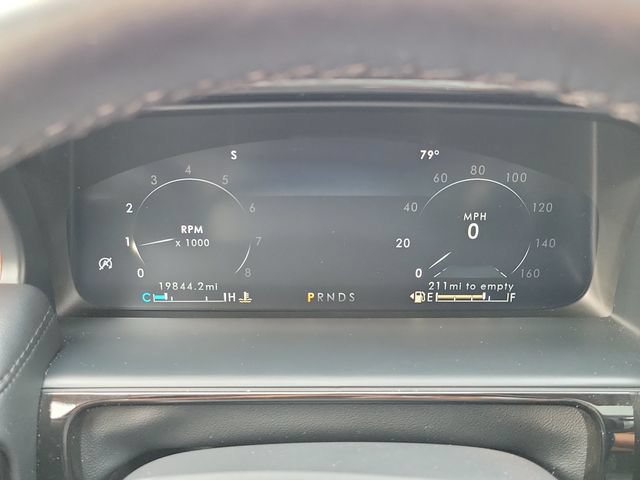 Used 2023 Lincoln Nautilus Reserve AWD/4WD image 14