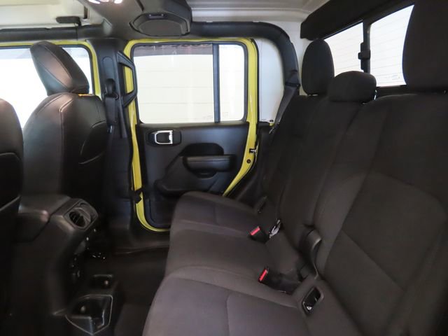 Used 2023 Jeep Gladiator Sport AWD/4WD image 29