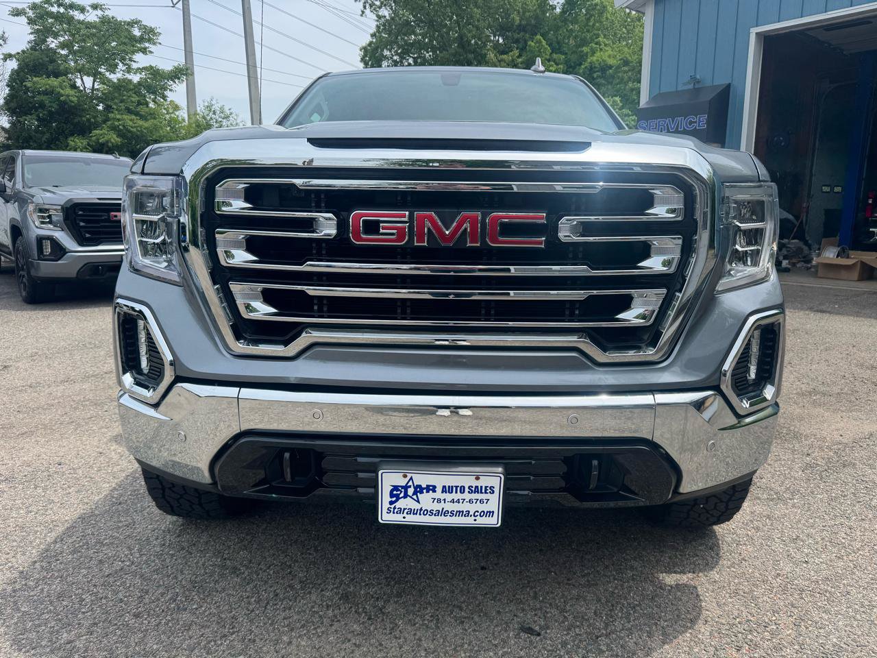 Used 2019 GMC Sierra 1500 SLT w/ SLT Premium Package AWD/4WD image 4