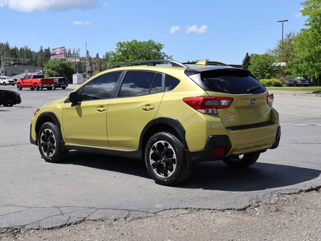 Used 2021 Subaru Crosstrek 2.0i Premium w/ Moonroof Package AWD/4WD image 8