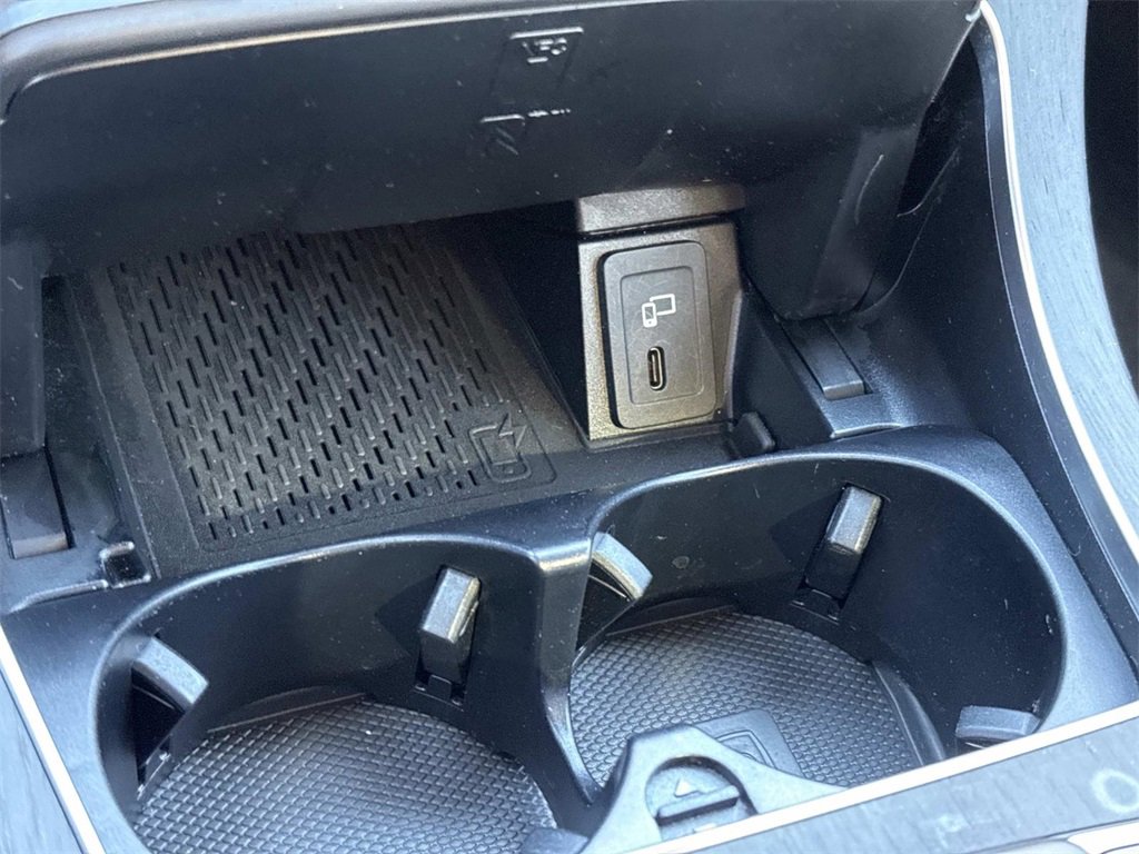 Used 2020 Mercedes-Benz GLC 300 image 28