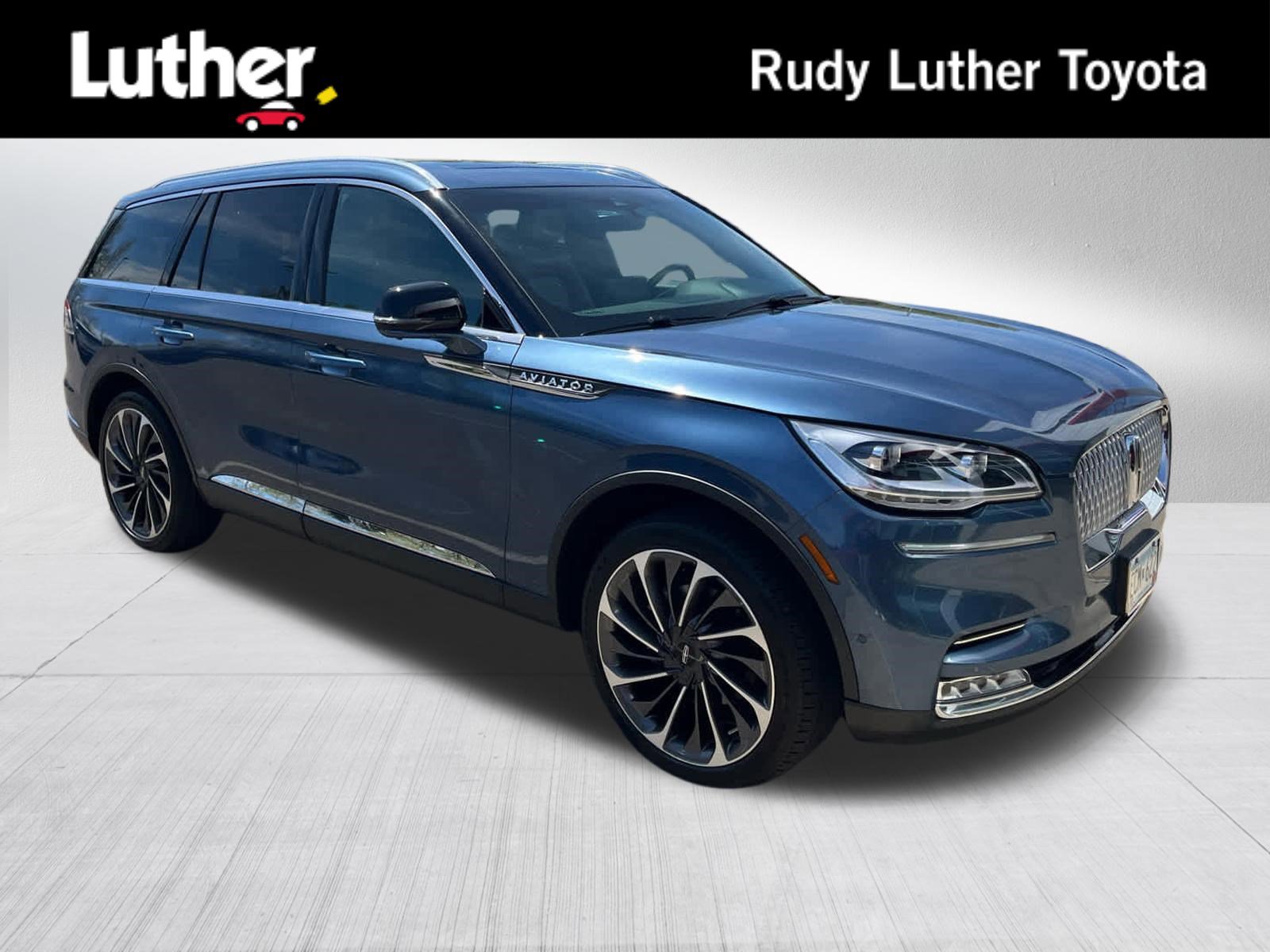 Used 2020 Lincoln Aviator Reserve w/ Equipment Group 201A AWD/4WD image 1