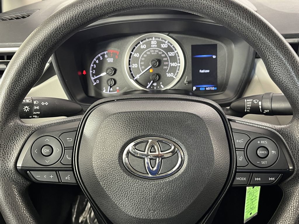 Used 2022 Toyota Corolla LE image 23