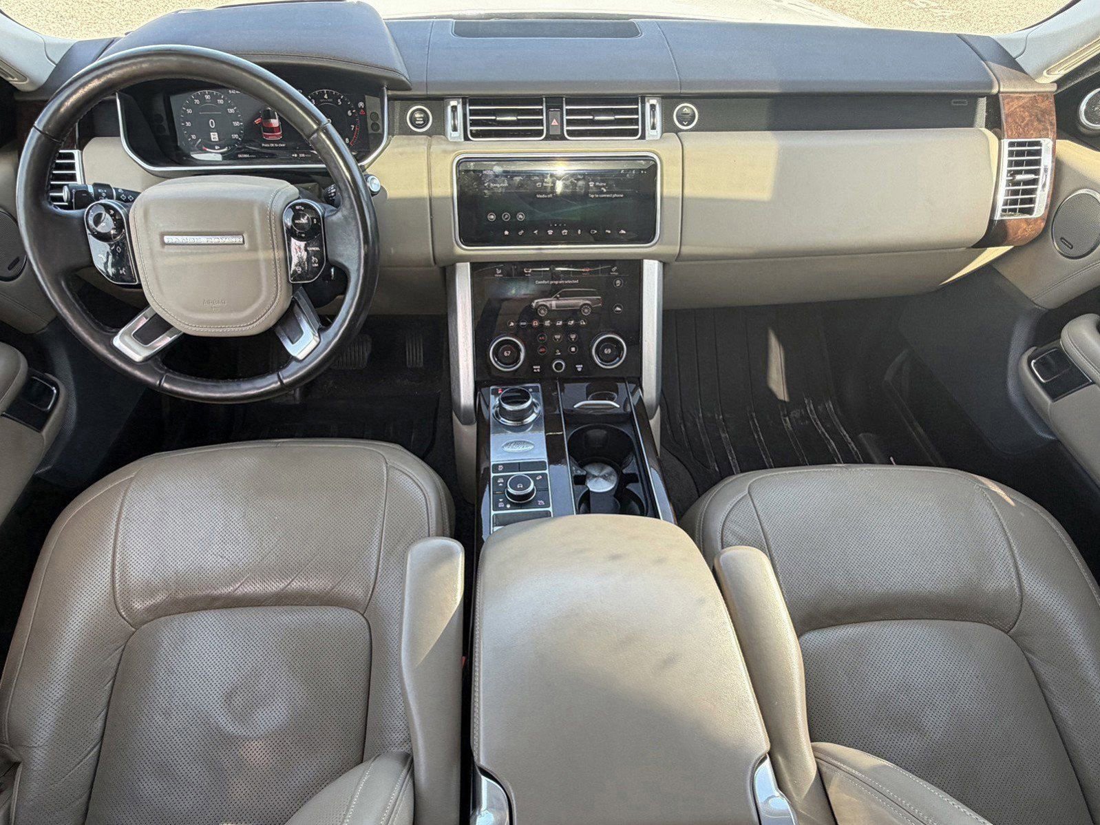 Used 2018 Land Rover Range Rover Long Wheelbase Supercharged image 22