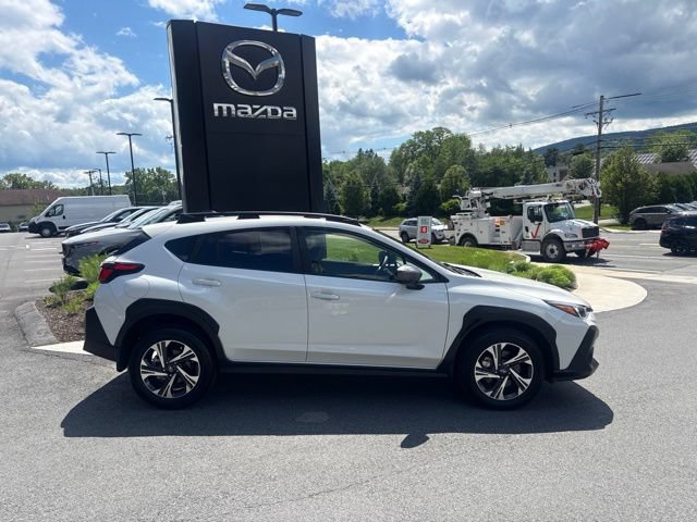 Used 2024 Subaru Crosstrek 2.0i Premium AWD/4WD image 8