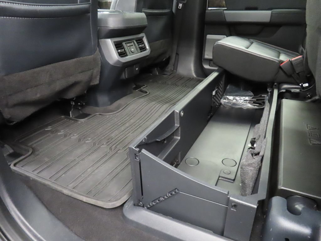 Used 2024 Ford F250 Lariat w/ Lariat Ultimate Package AWD/4WD image 77