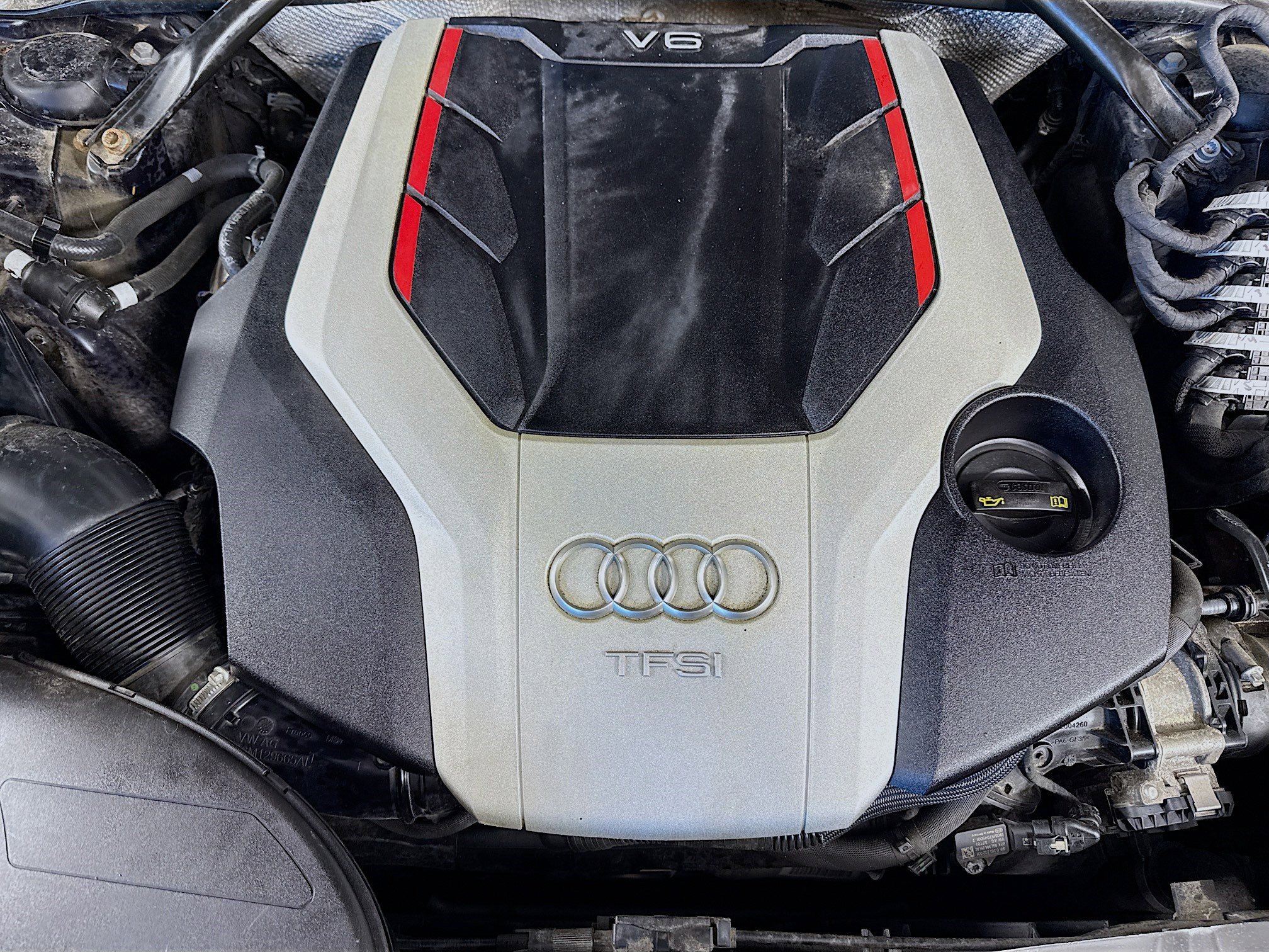 Used 2020 Audi SQ5 Premium Plus w/ Premium Plus Package image 39