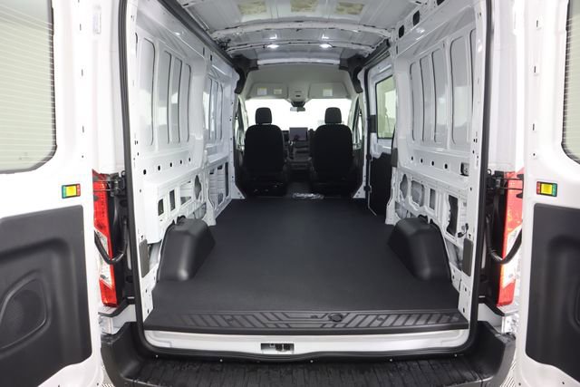 New 2026 Ford Transit 250 148 Medium Roof Extended AWD image 34