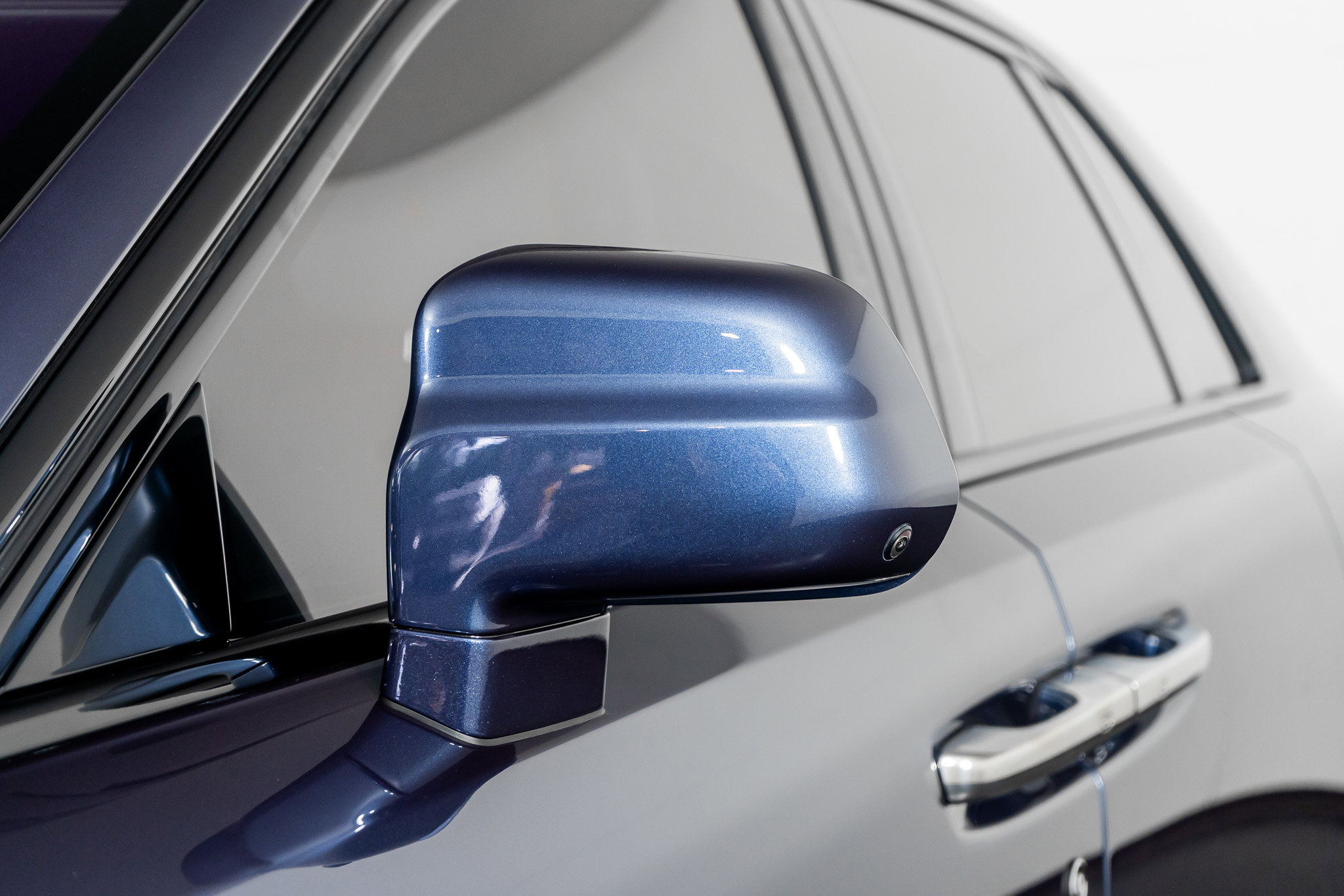 Used 2024 Rolls-Royce Ghost Black Badge w/ Black Badge Ghost Package image 26