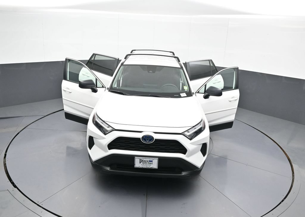 Certified 2024 Toyota RAV4 LE AWD/4WD image 45