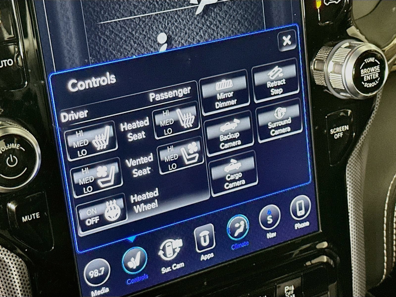 Used 2019 RAM 3500 Limited AWD/4WD image 21