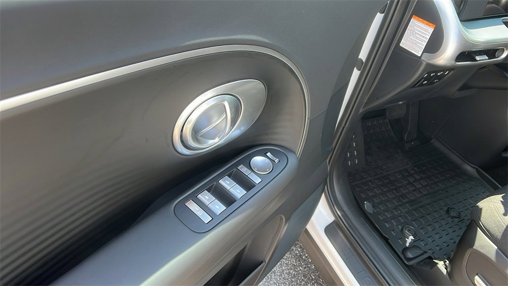 New 2026 Hyundai Ioniq 9 SE image 12