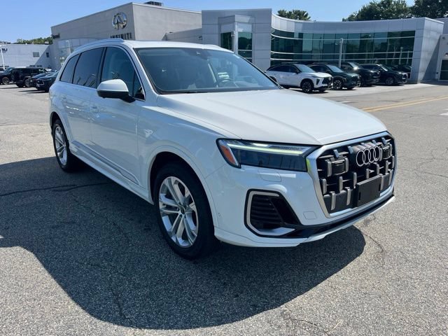 Used 2025 Audi Q7 3.0T Premium Plus AWD/4WD image 3