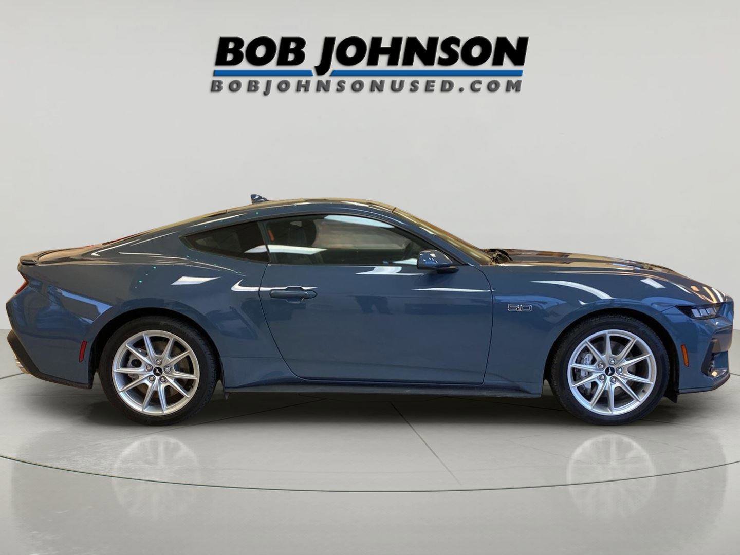 Used 2025 Ford Mustang GT Premium RWD image 2