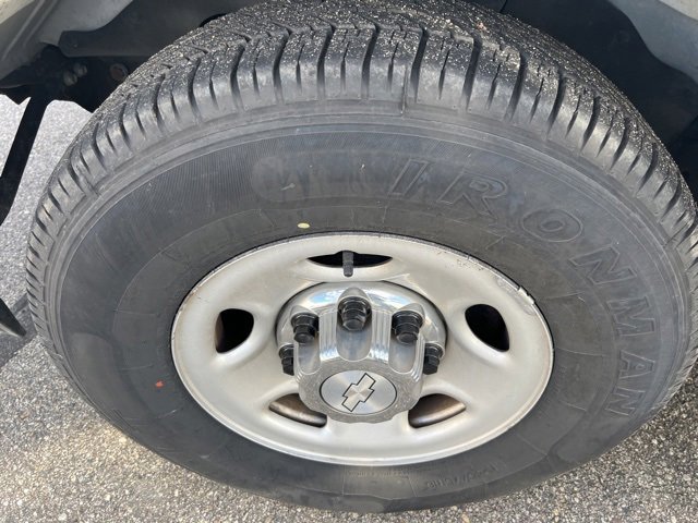 Used 2020 Chevrolet Express 3500 LT w/ LT Preferred Equipment Group image 19