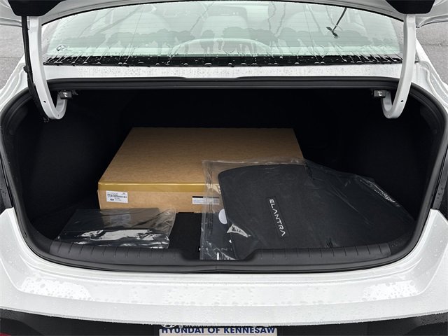 New 2026 Hyundai Elantra Blue image 18