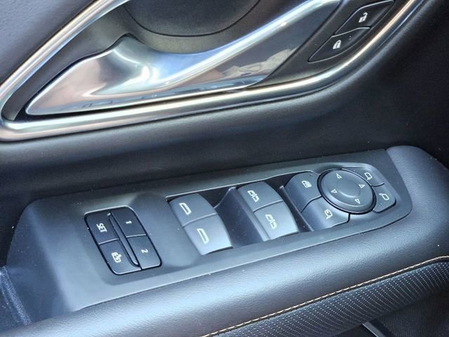 Used 2023 GMC Yukon XL AT4 w/ AT4 Premium Plus Package image 20