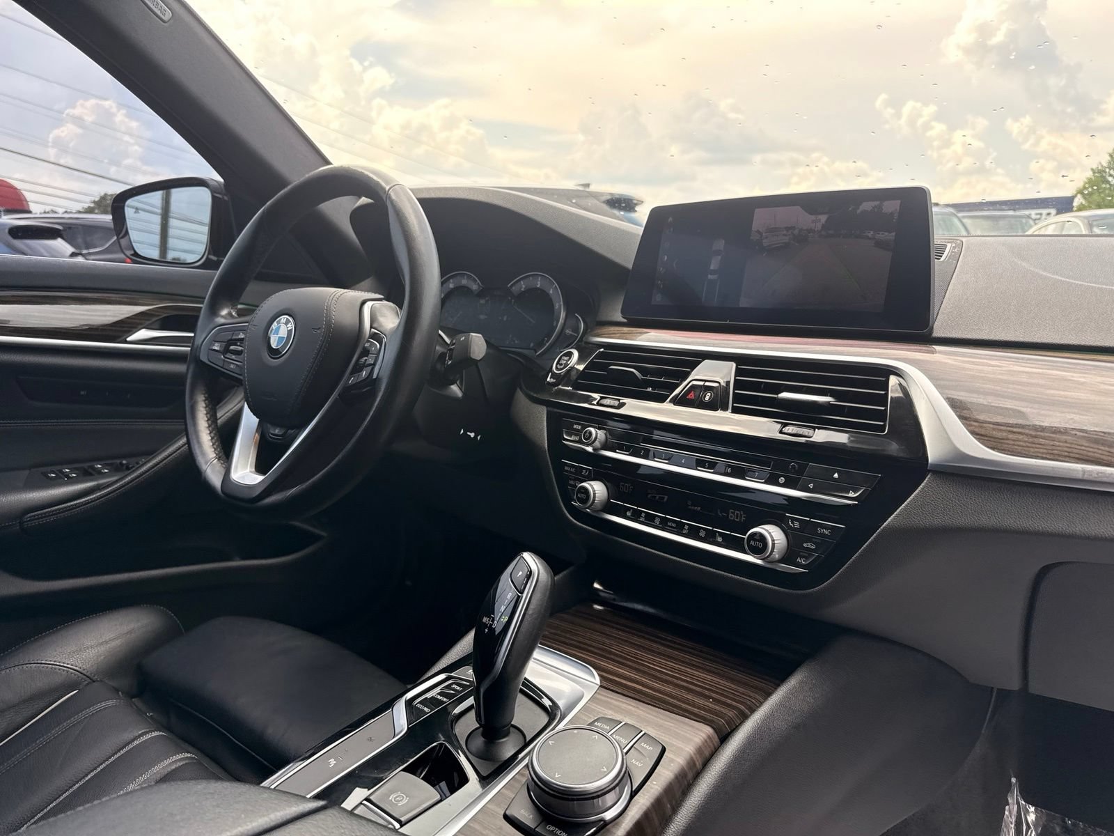 Used 2019 BMW 530i RWD image 38