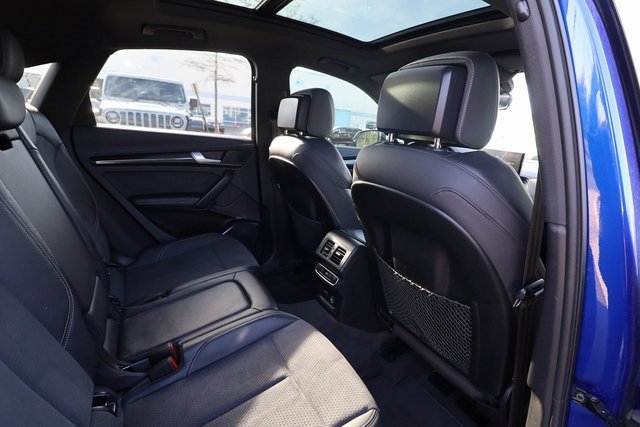 Used 2022 Audi SQ5 Premium Plus w/ Premium Plus Package image 53