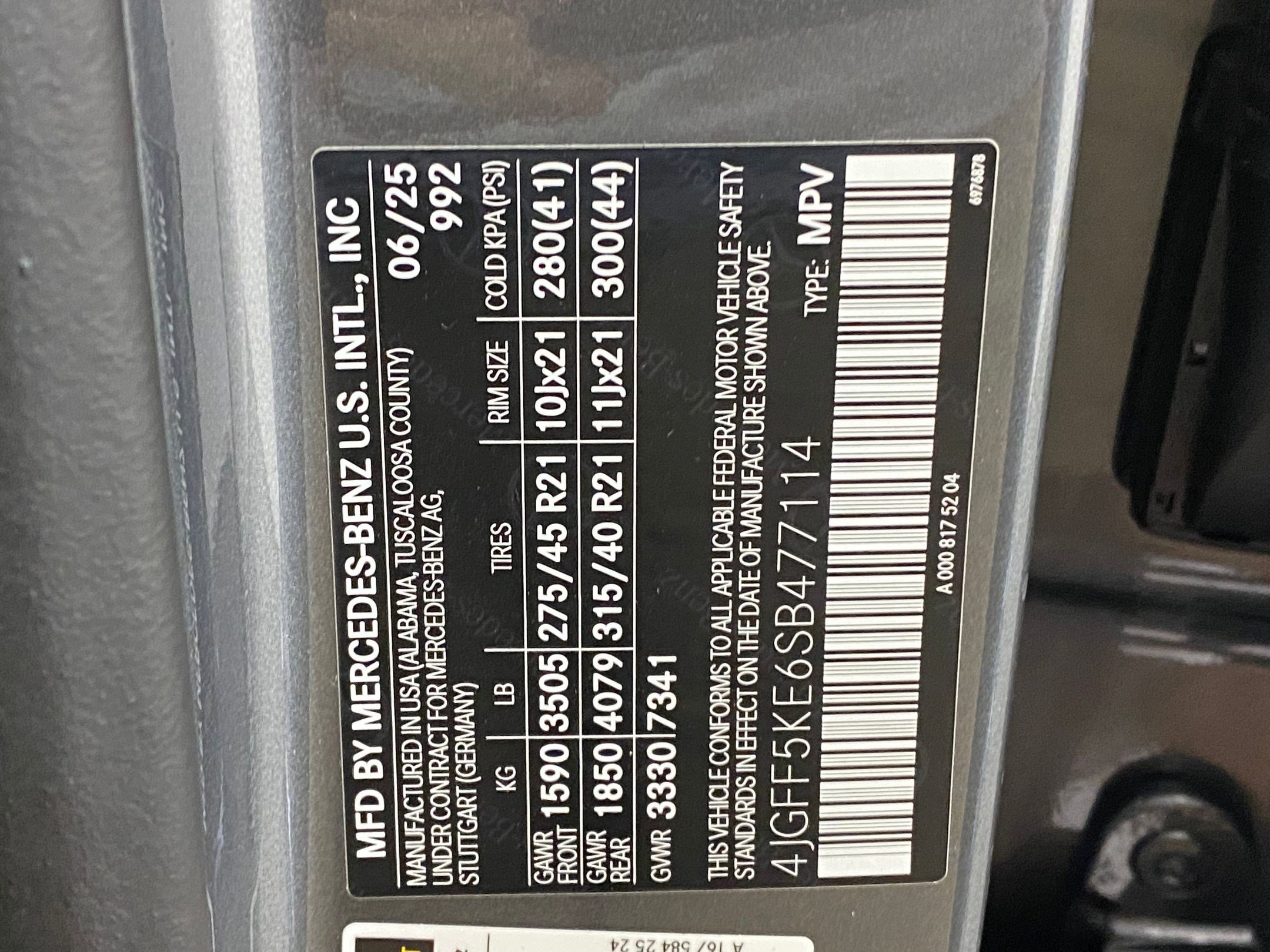 New 2025 Mercedes-Benz GLS 450 4MATIC image 21