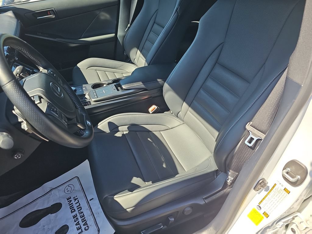 Used 2023 Lexus IS 350 F Sport w/ Memory Package RWD image 15