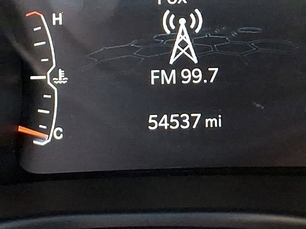 Used 2024 Jeep Compass Latitude image 19