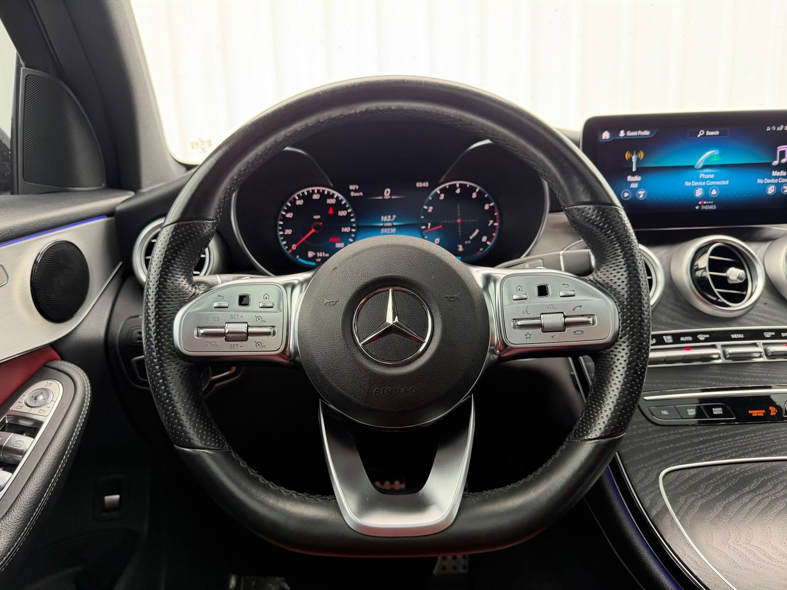 Used 2022 Mercedes-Benz GLC 300 4MATIC w/ AMG Line image 13