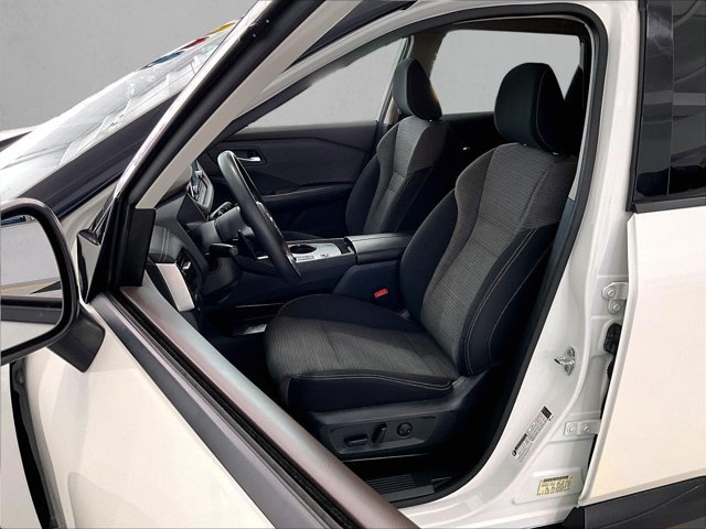 Used 2021 Nissan Rogue SV FWD image 27