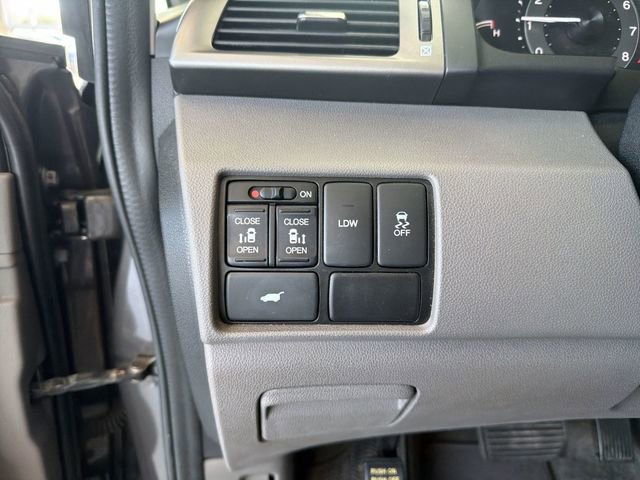 Used 2016 Honda Odyssey EX-L image 31