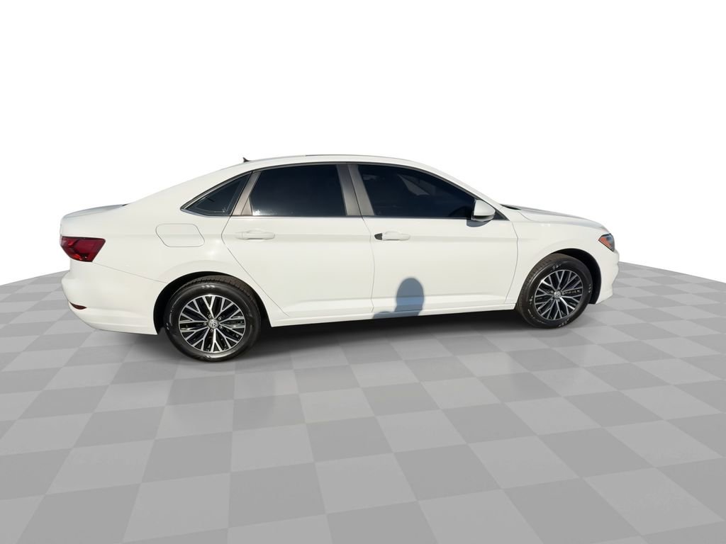Used 2020 Volkswagen Jetta image 10