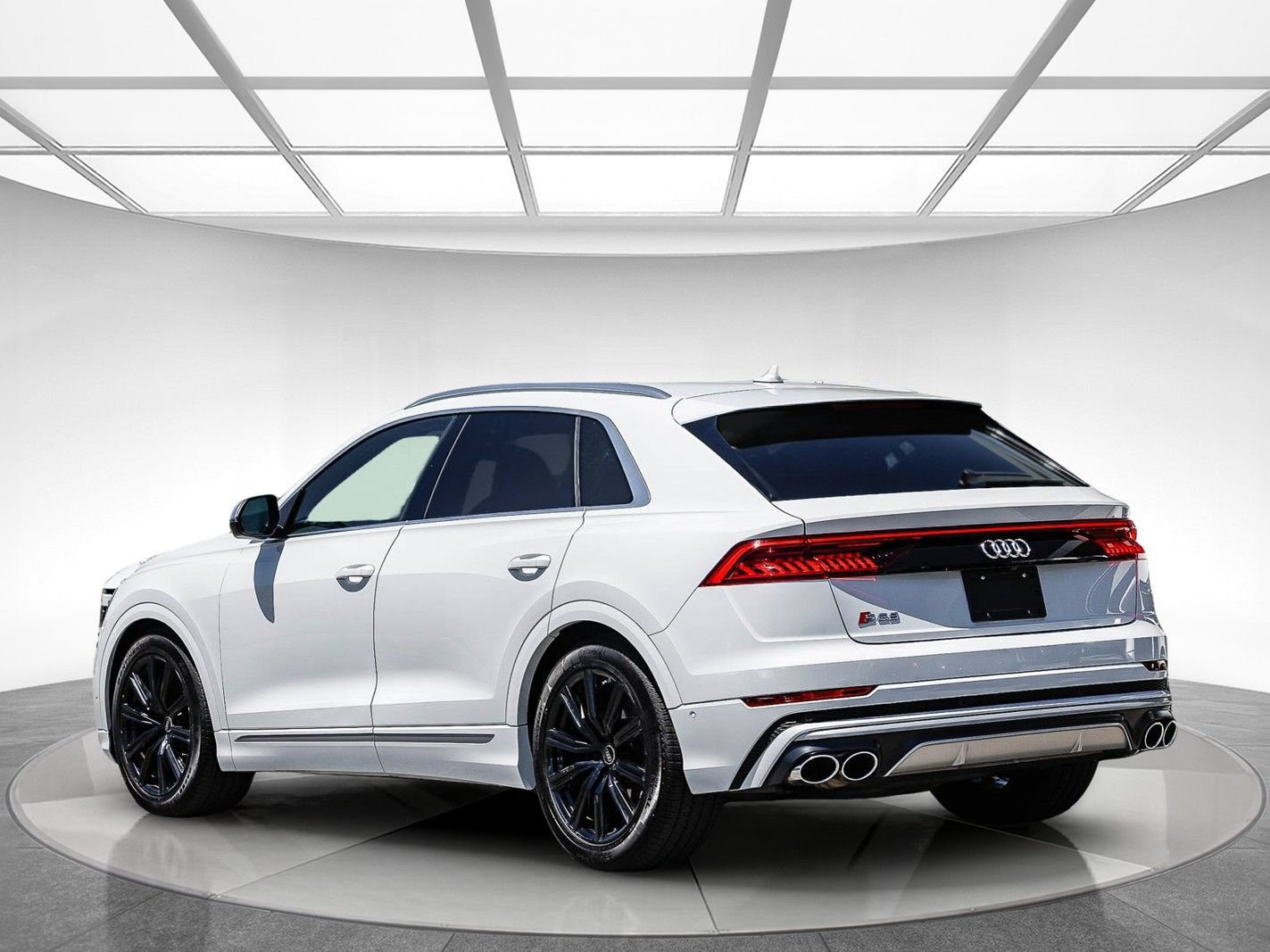 Used 2022 Audi SQ8 Premium Plus AWD/4WD image 2