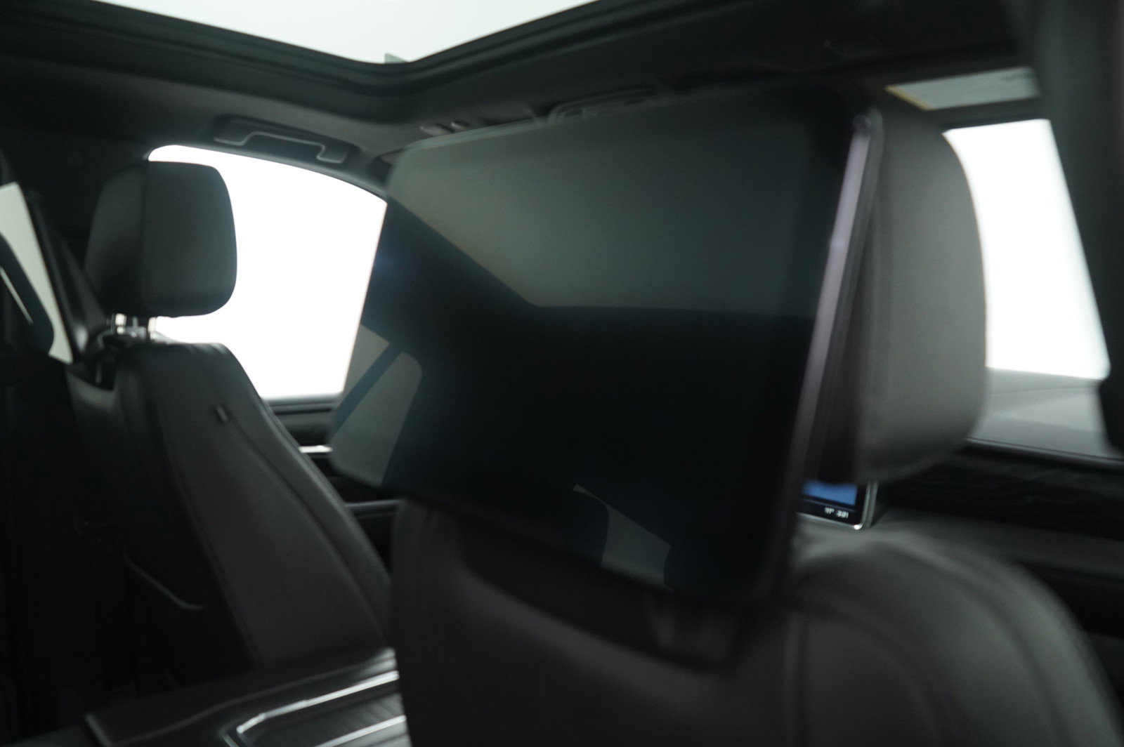 Used 2021 GMC Yukon Denali w/ Denali Ultimate Package image 13