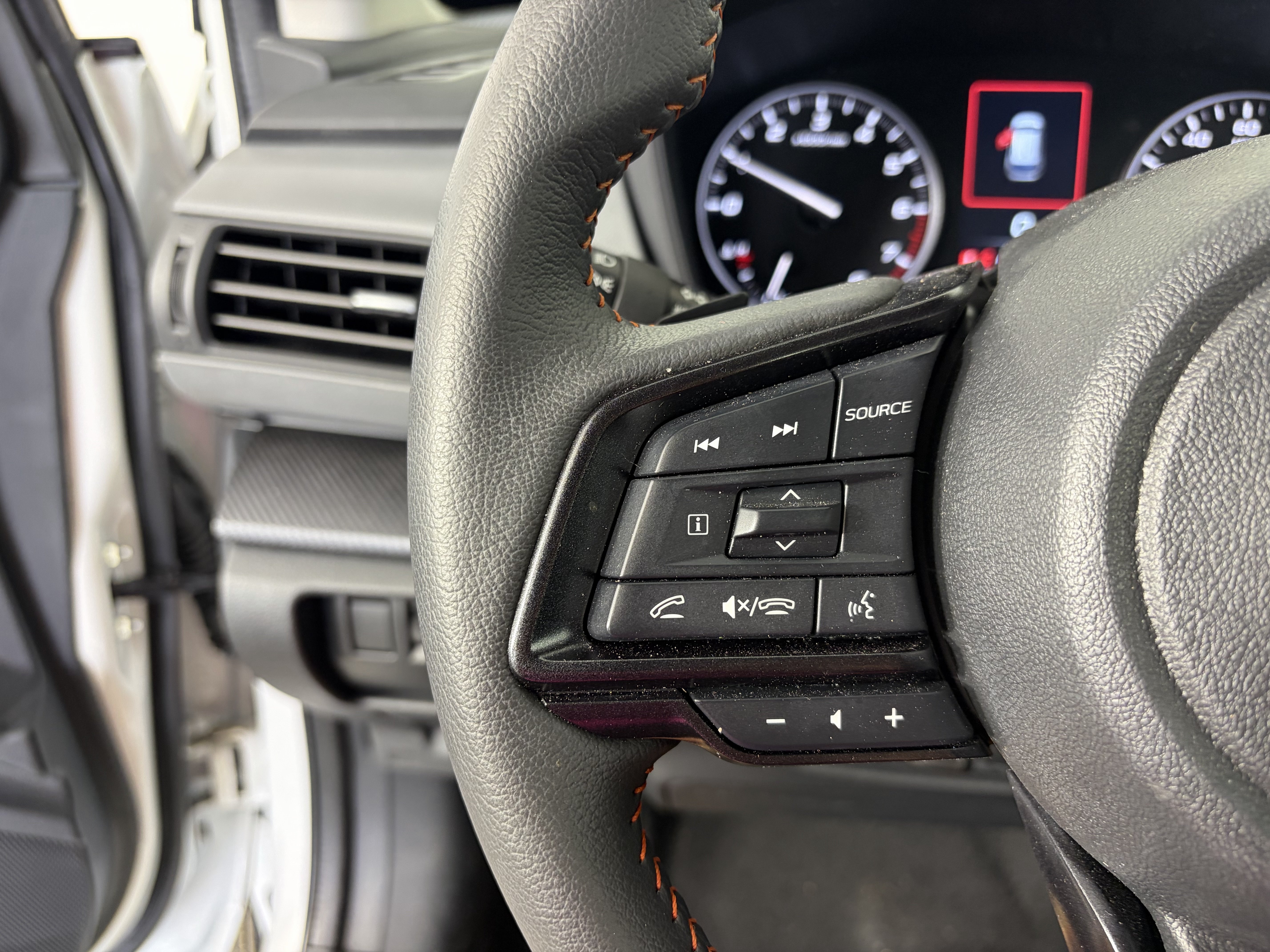 New 2025 Subaru Crosstrek 2.5i Limited w/ Crosstrek Mirror Package AWD/4WD image 26