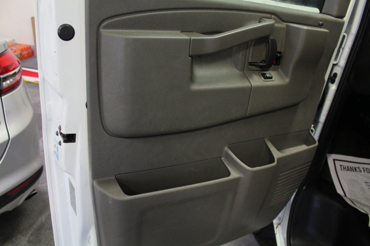 Used 2020 Chevrolet Express 2500 w/ Driver Convenience Package image 18