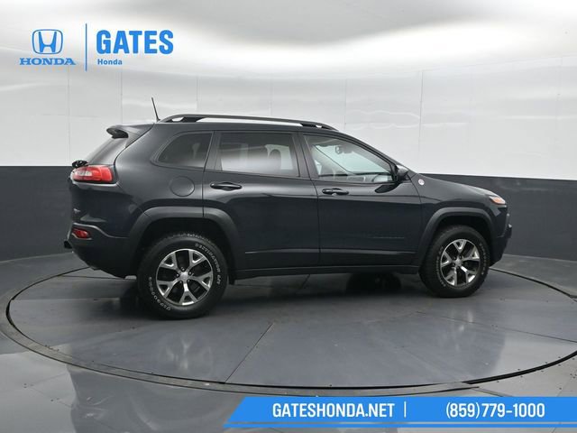Used 2017 Jeep Cherokee Trailhawk w/ Comfort/Convenience Group image 3