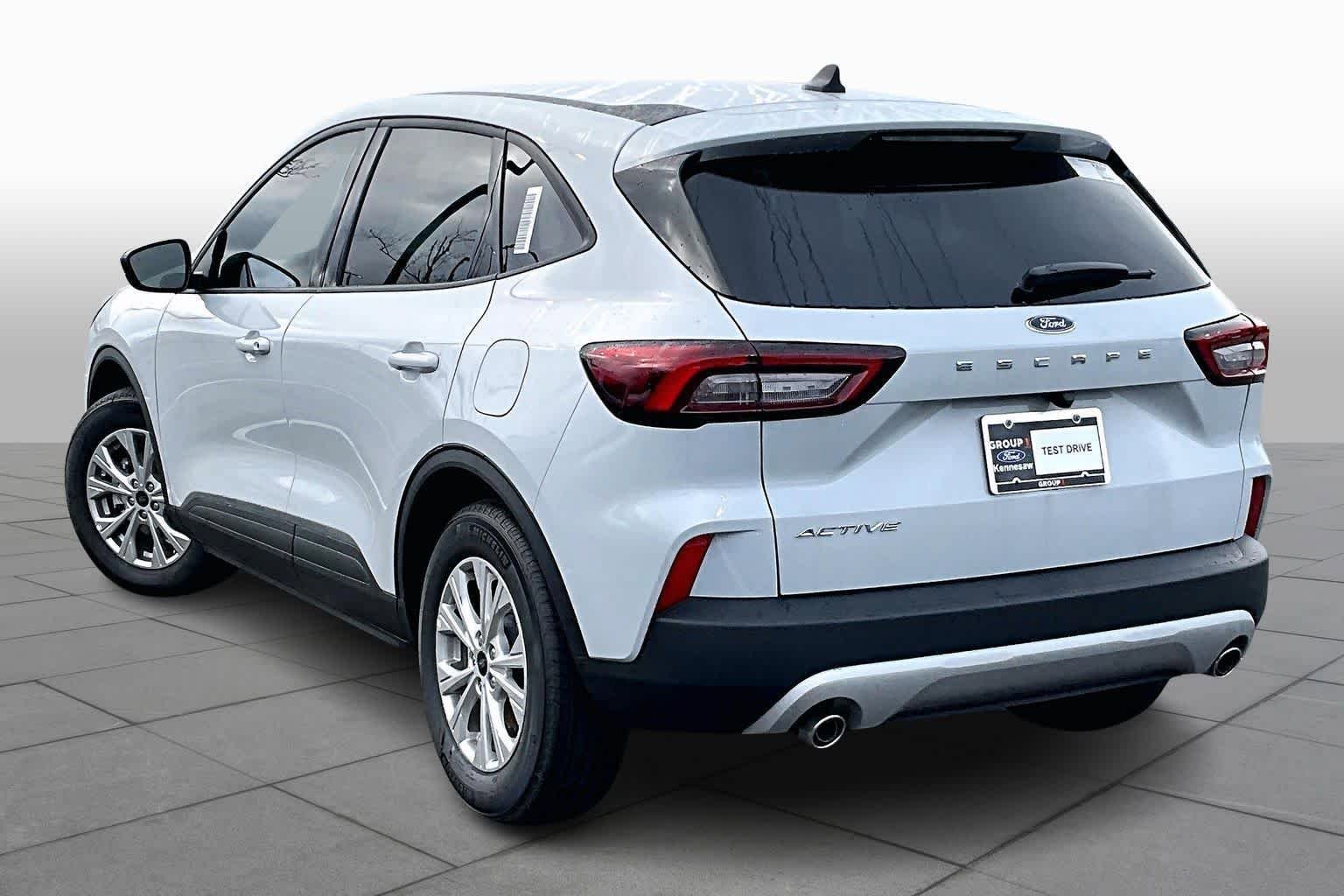 New 2026 Ford Escape Active FWD image 11