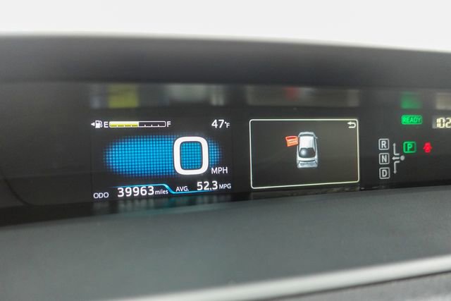 Certified 2017 Toyota Prius Two image 18