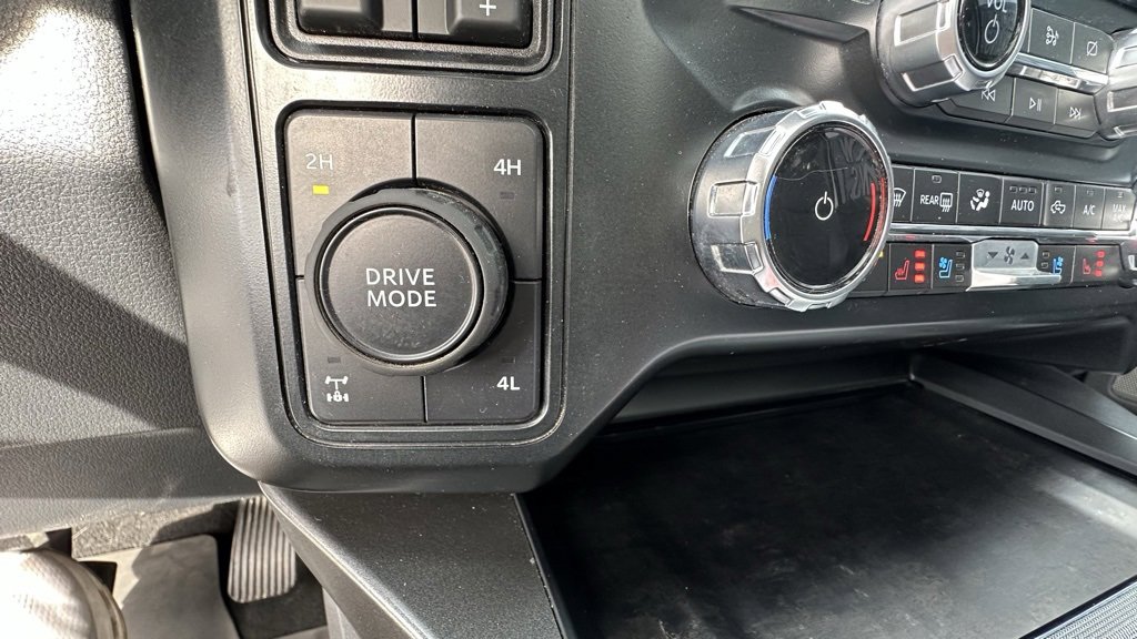 Used 2023 Ford F250 Lariat w/ Lariat Ultimate Package image 16