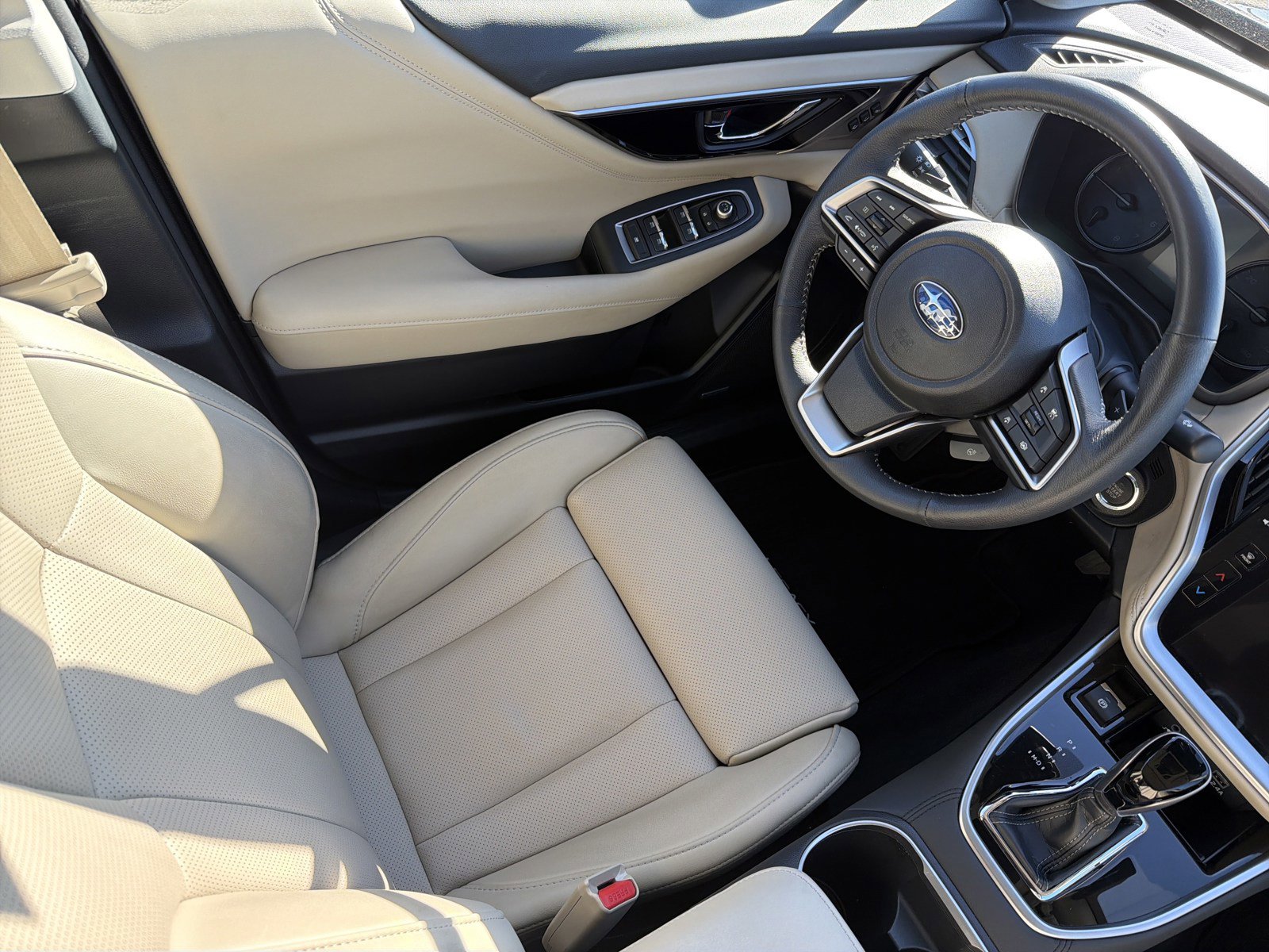 Used 2025 Subaru Legacy Limited image 9