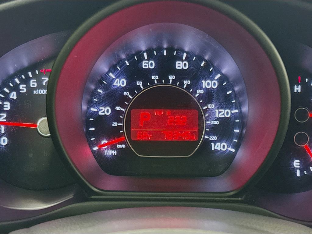 Used 2014 Kia Soul + FWD image 14