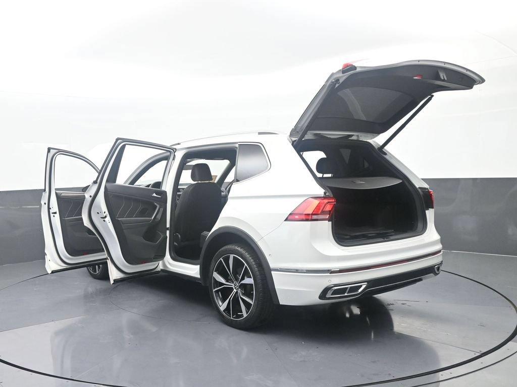 Used 2023 Volkswagen Tiguan SEL R-Line AWD/4WD image 84