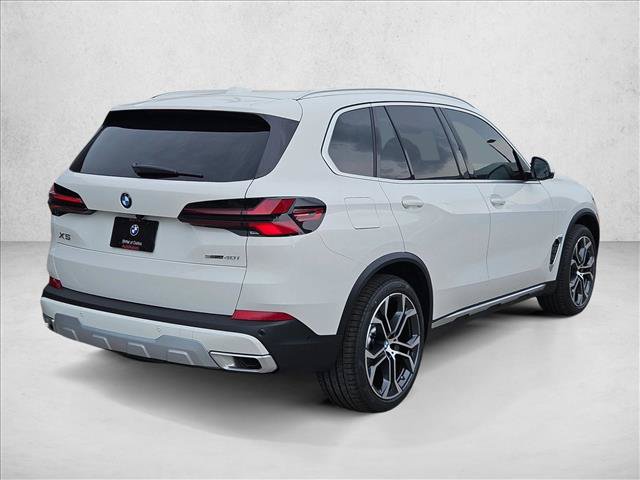 New 2026 BMW X5 sDrive40i w/ Premium Package RWD image 2