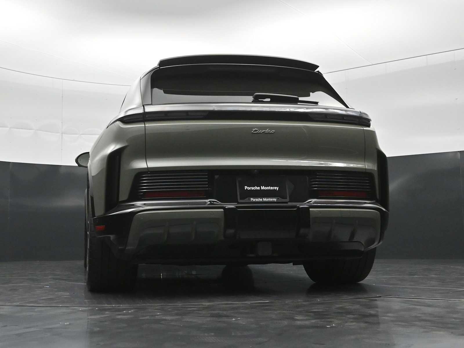 New 2026 Porsche Cayenne Turbo AWD/4WD image 47