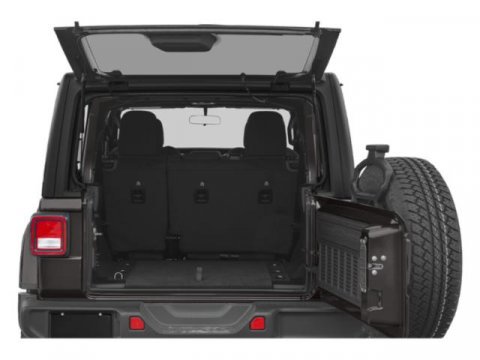 Used 2022 Jeep Wrangler Unlimited Sahara w/ Cold Weather Group image 11