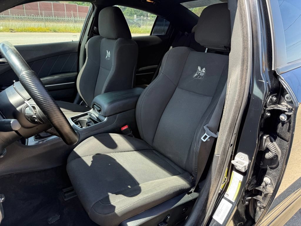 Used 2017 Dodge Charger R/T Scat Pack RWD image 24